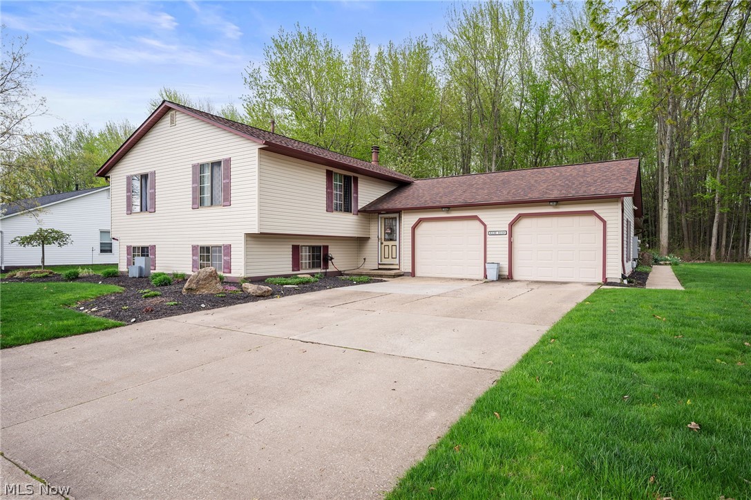 8330 Quail Point Lane Mentor OH 44060