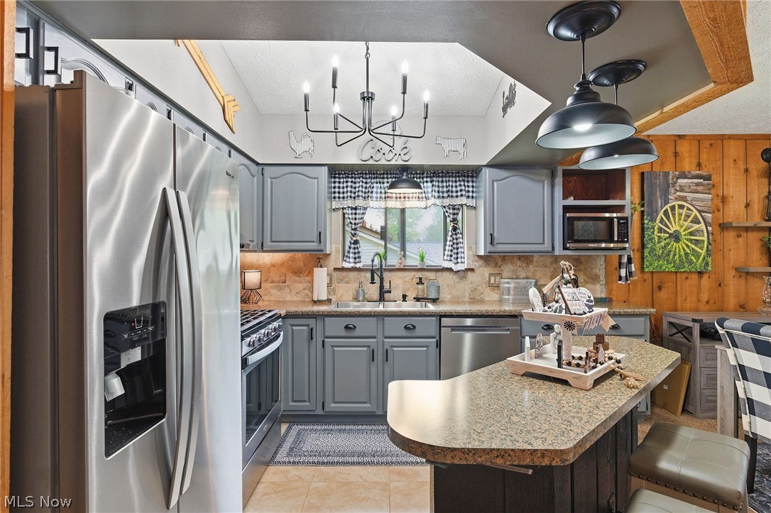 8330 Quail Point Lane Mentor OH 44060