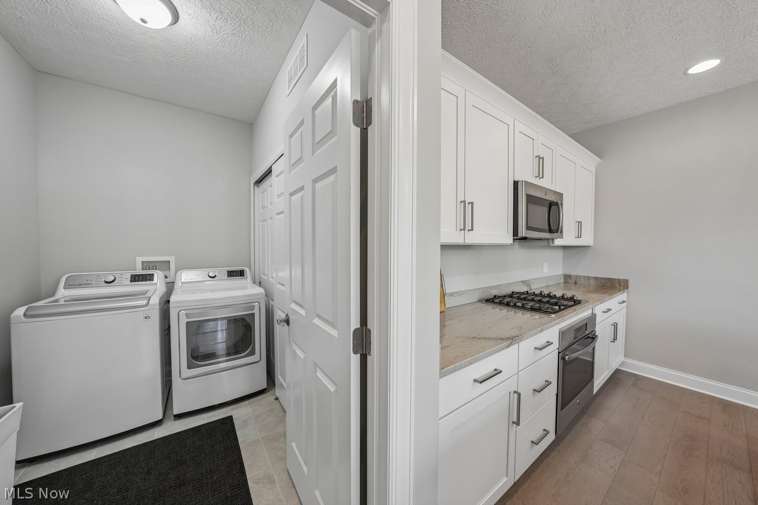 32729 Signature Parkway Avon Lake OH 44012