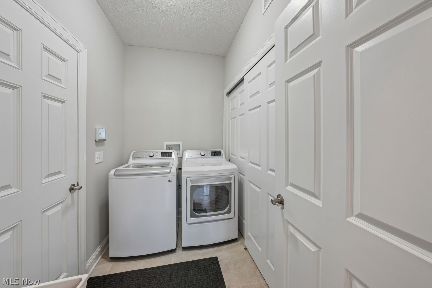 32729 Signature Parkway Avon Lake OH 44012