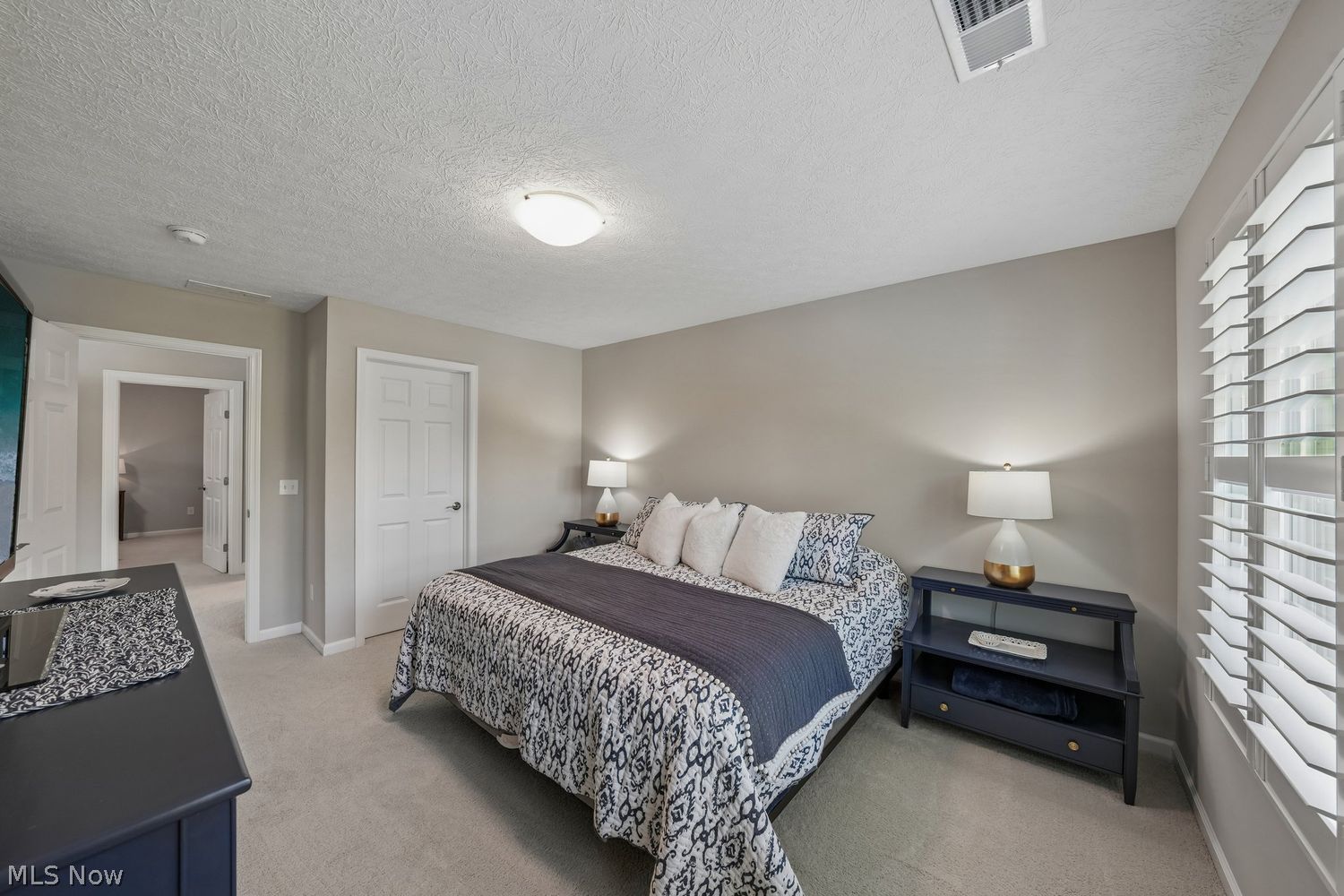 32729 Signature Parkway Avon Lake OH 44012