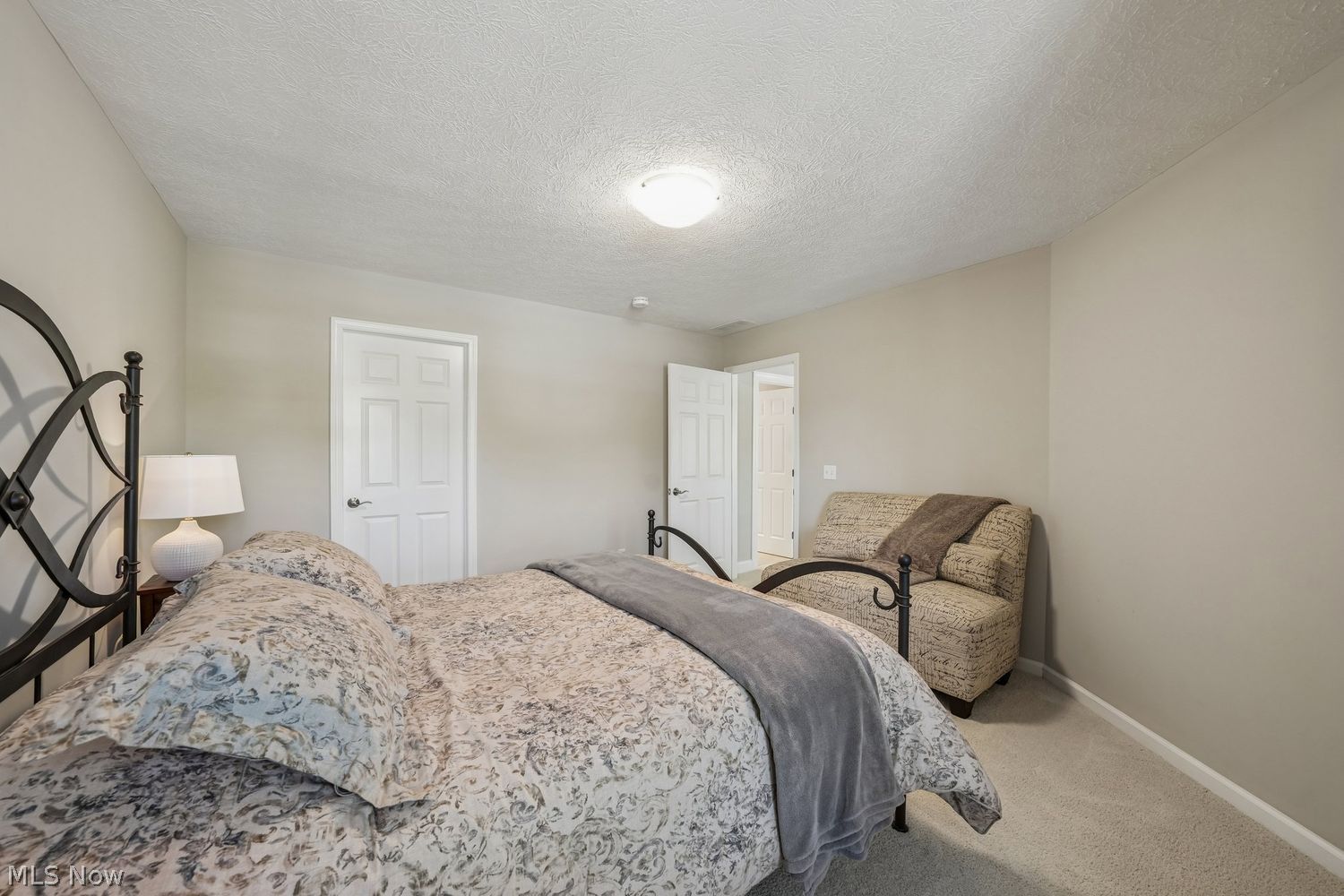 32729 Signature Parkway Avon Lake OH 44012