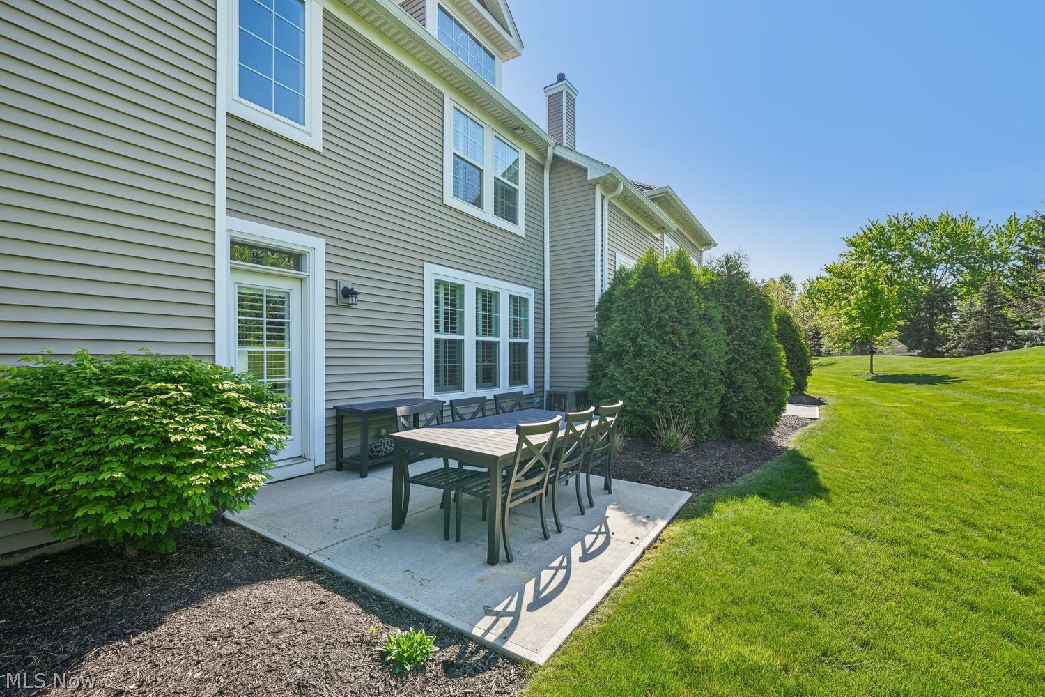 32729 Signature Parkway Avon Lake OH 44012