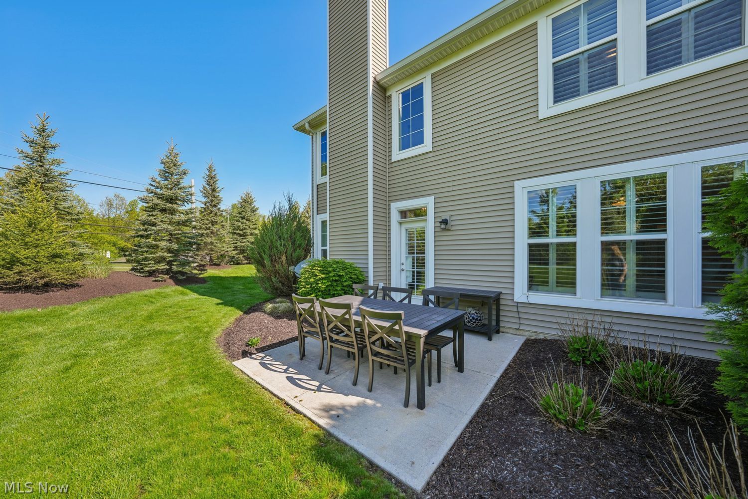 32729 Signature Parkway Avon Lake OH 44012