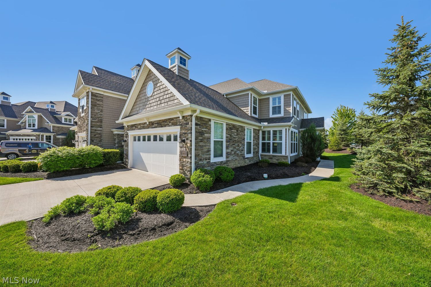 32729 Signature Parkway Avon Lake OH 44012