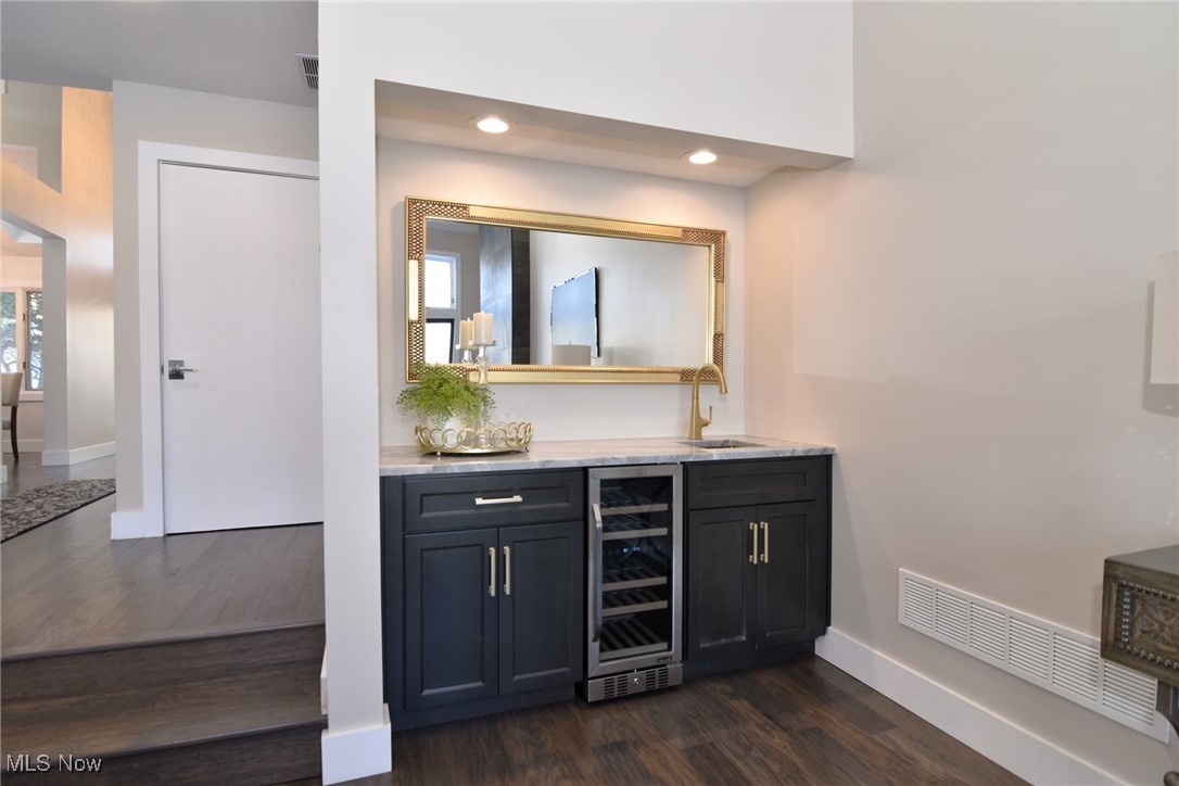 10 Kenwood Court Beachwood OH 44122