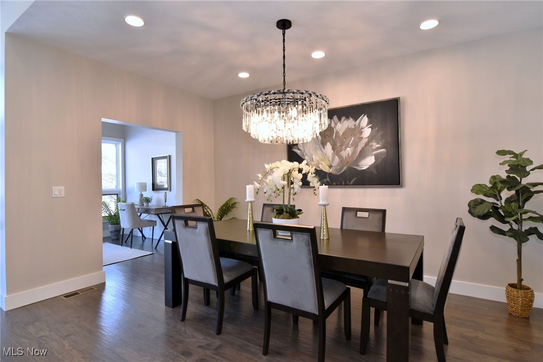 10 Kenwood Court Beachwood OH 44122