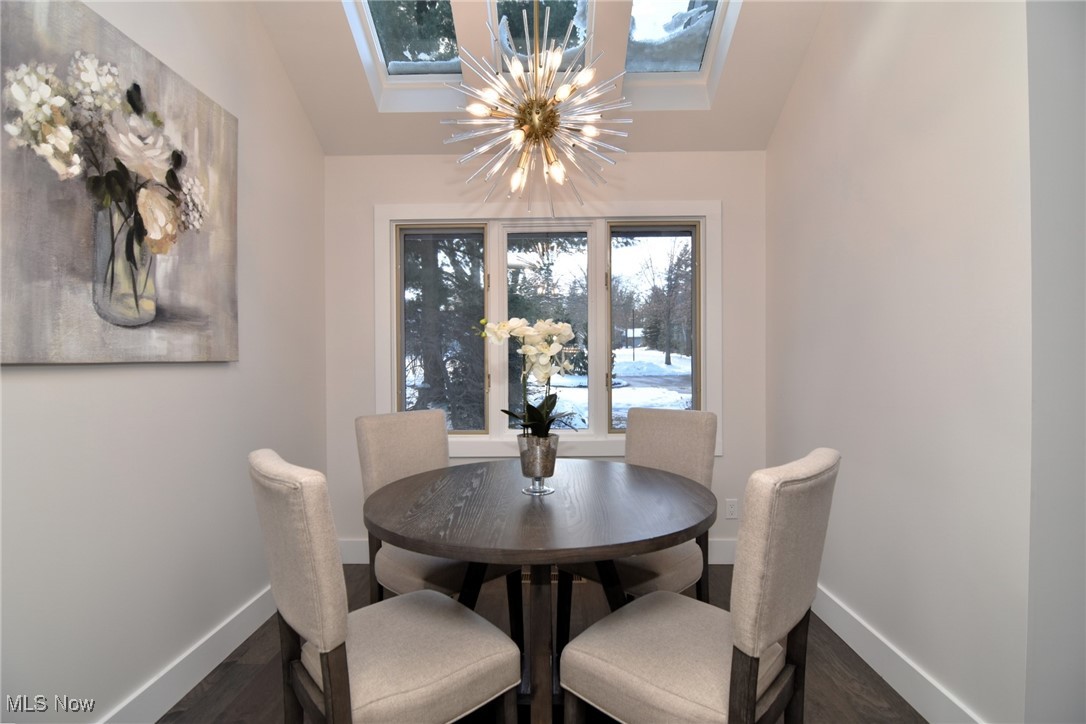 10 Kenwood Court Beachwood OH 44122