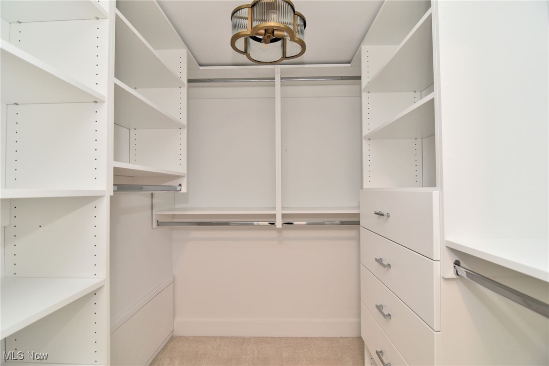 10 Kenwood Court Beachwood OH 44122