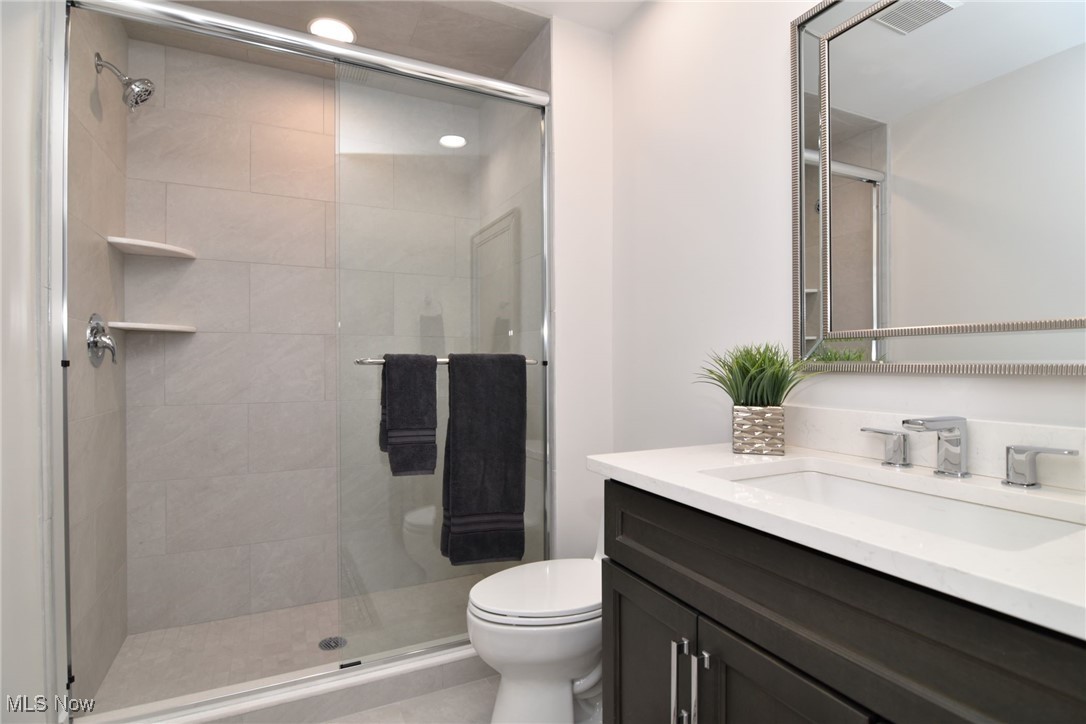 10 Kenwood Court Beachwood OH 44122