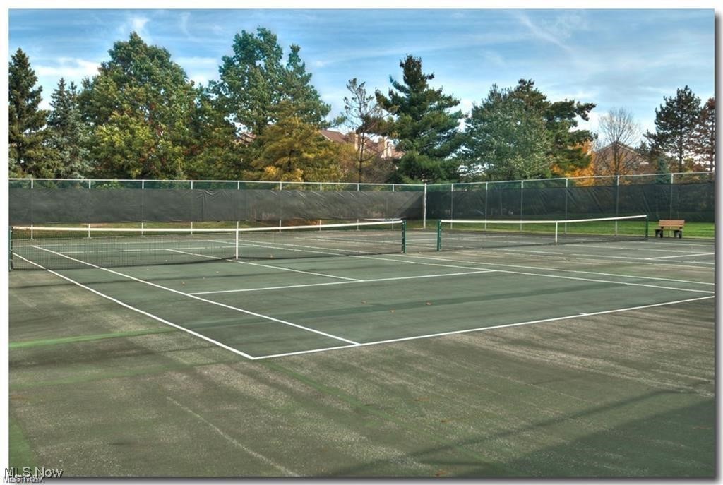 10 Kenwood Court Beachwood OH 44122