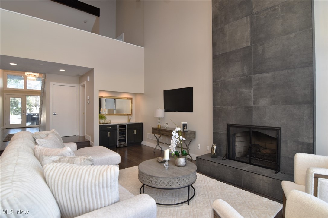 10 Kenwood Court Beachwood OH 44122