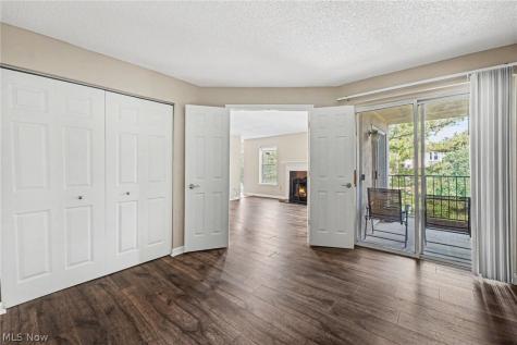 220 Fox Hollow Drive Mayfield Heights OH 44124