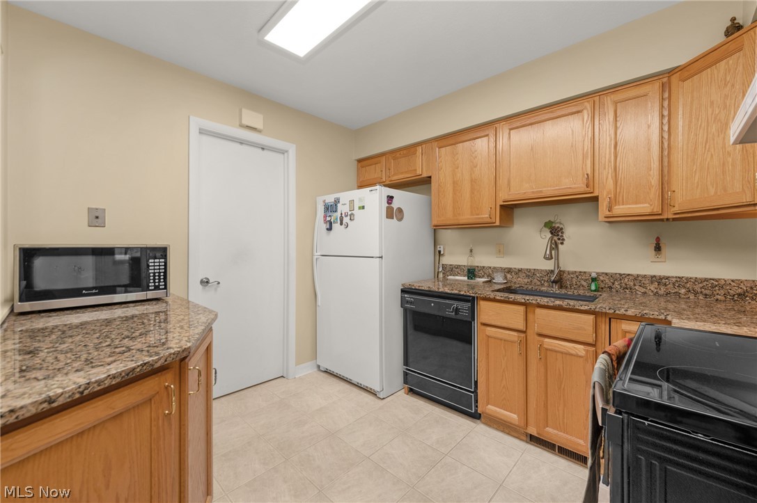 19672 Lorain Road Fairview Park OH 44126