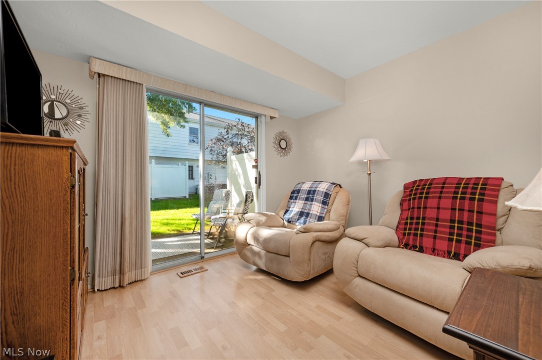 19672 Lorain Road Fairview Park OH 44126