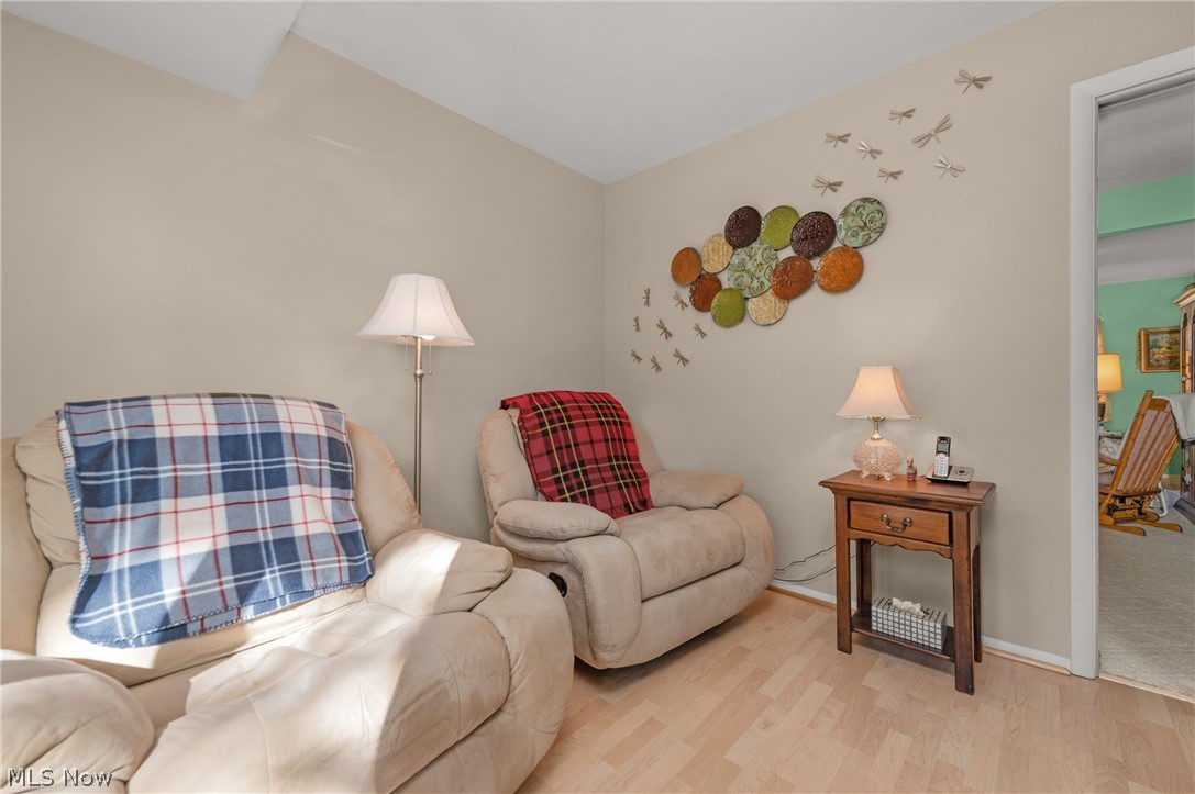 19672 Lorain Road Fairview Park OH 44126