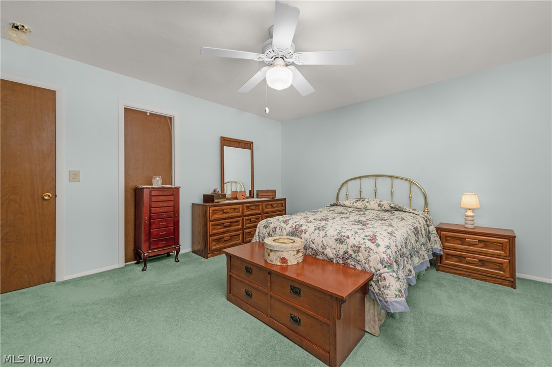 19672 Lorain Road Fairview Park OH 44126