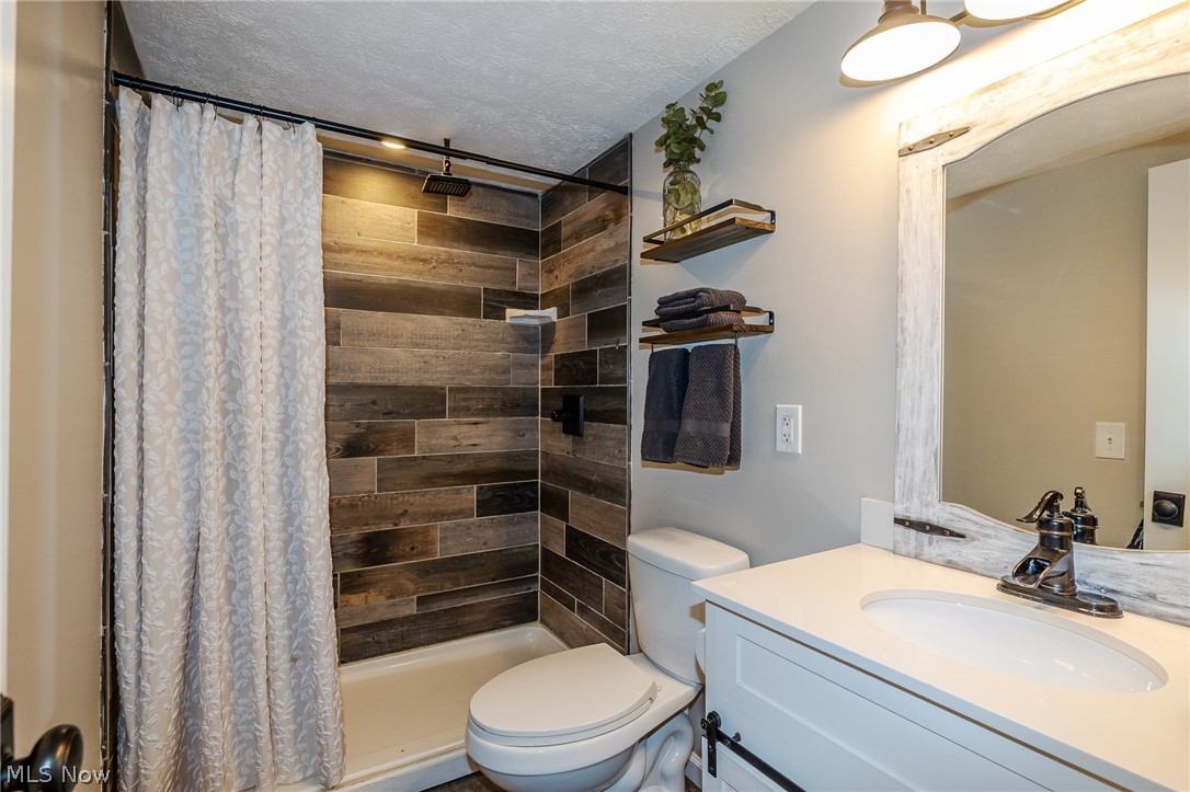 4615 Oak Hill Boulevard Lorain OH 44053