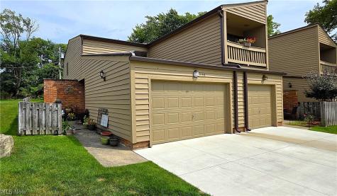138 Kimrose Lane Broadview Heights OH 44147