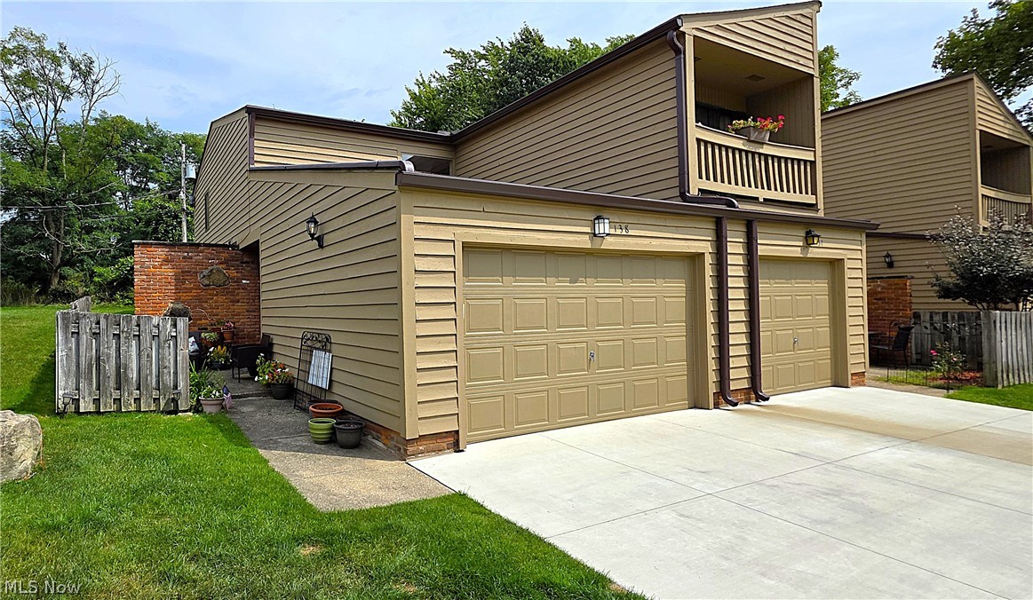 138 Kimrose Lane Broadview Heights OH 44147