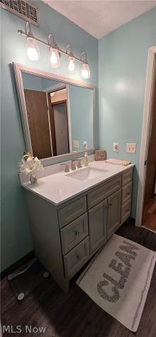 138 Kimrose Lane Broadview Heights OH 44147