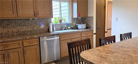138 Kimrose Lane Broadview Heights OH 44147