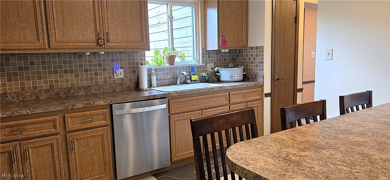138 Kimrose Lane Broadview Heights OH 44147