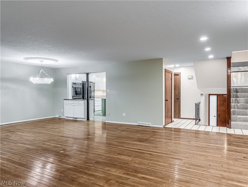 2675 Warrensville Center Road Shaker Heights OH 44122
