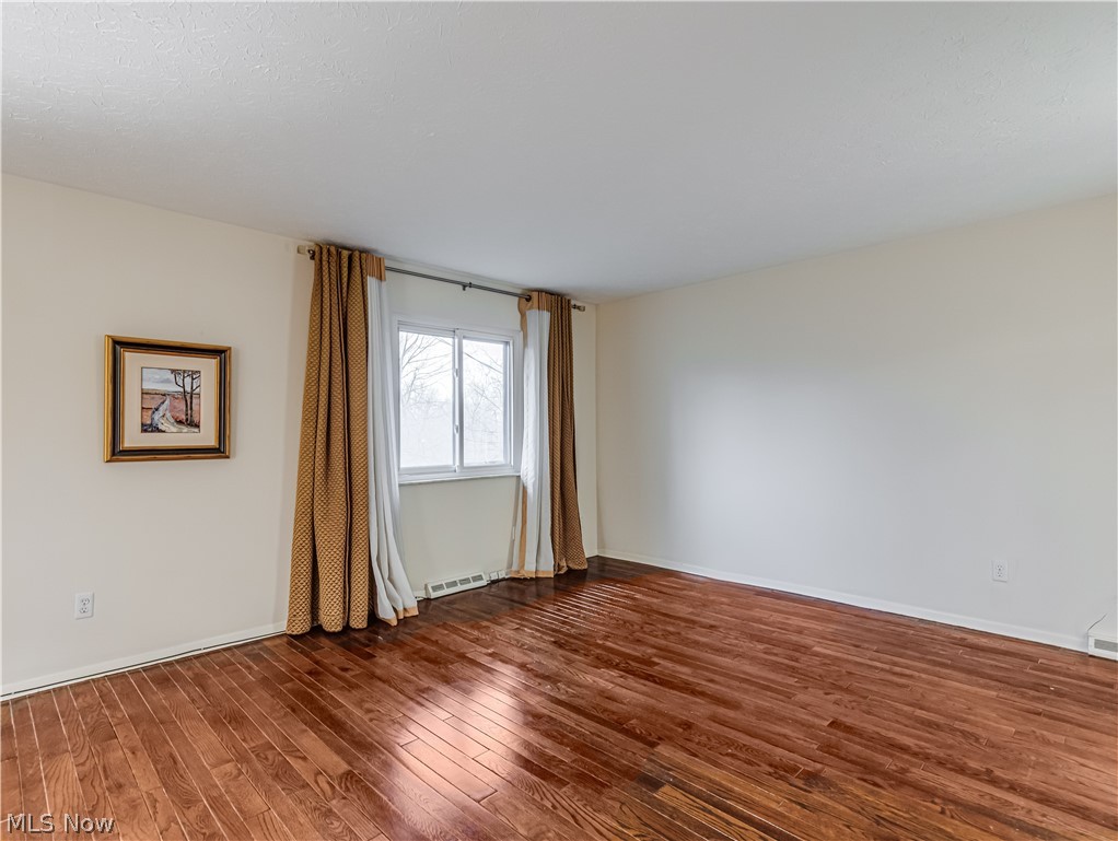 2675 Warrensville Center Road Shaker Heights OH 44122
