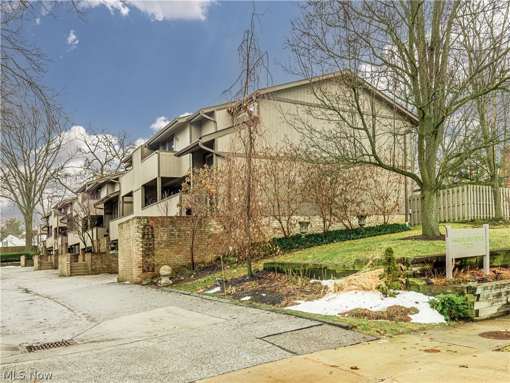 2675 Warrensville Center Road Shaker Heights OH 44122