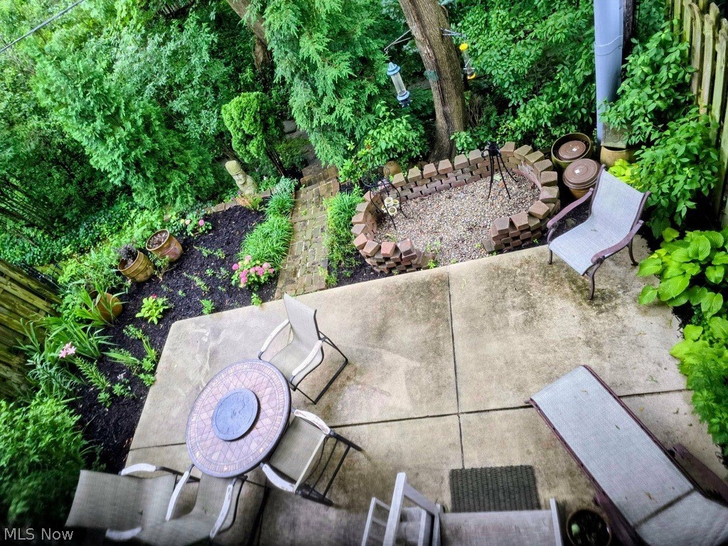 2675 Warrensville Center Road Shaker Heights OH 44122