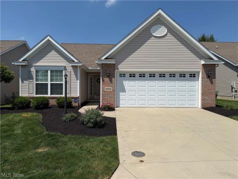 4153 Ledgewater Drive Mogadore OH 44260