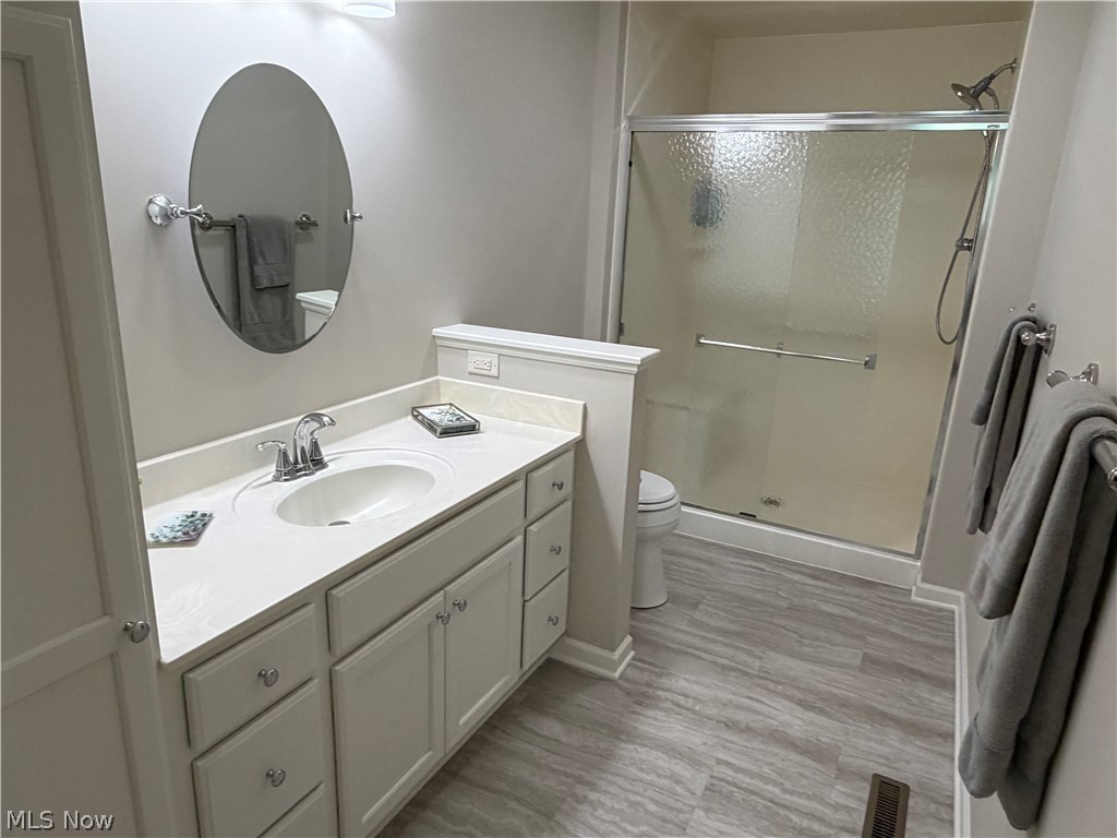 4153 Ledgewater Drive Mogadore OH 44260