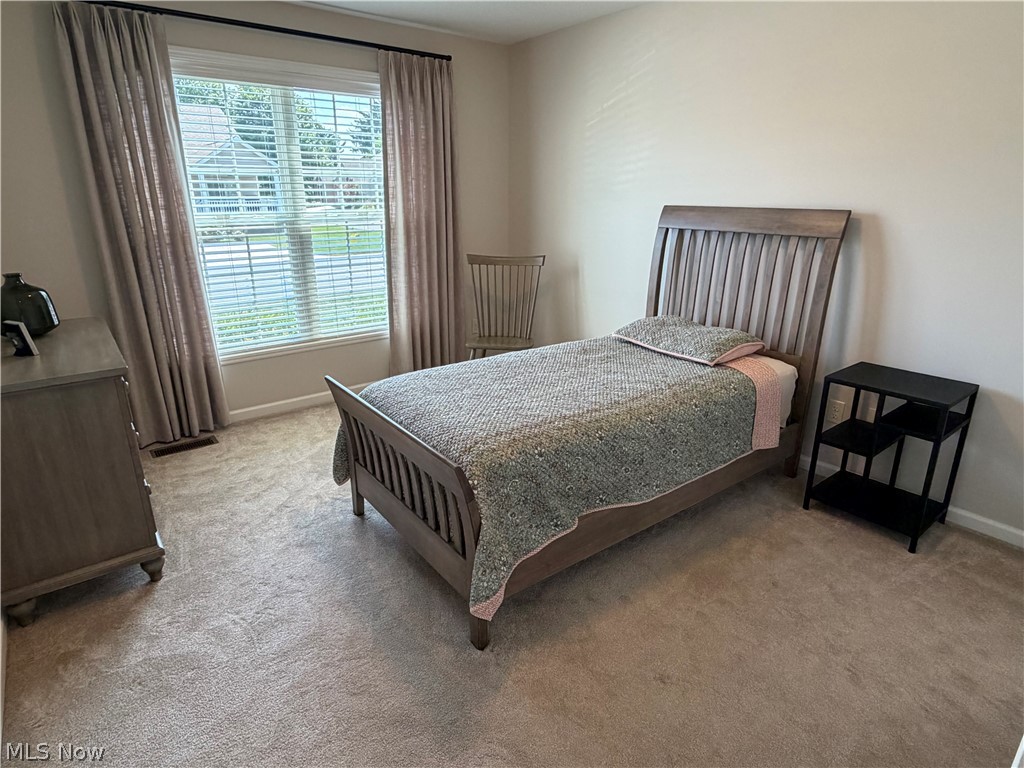 4153 Ledgewater Drive Mogadore OH 44260
