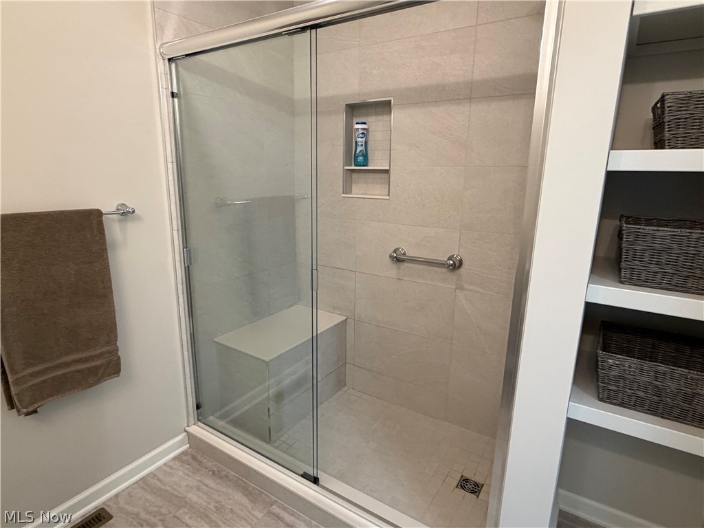 4153 Ledgewater Drive Mogadore OH 44260