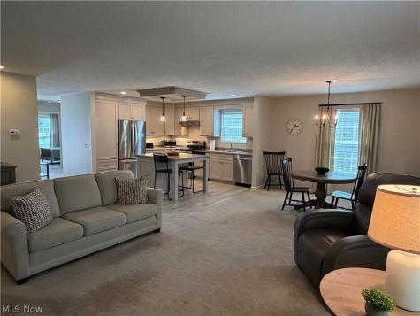 4153 Ledgewater Drive Mogadore OH 44260