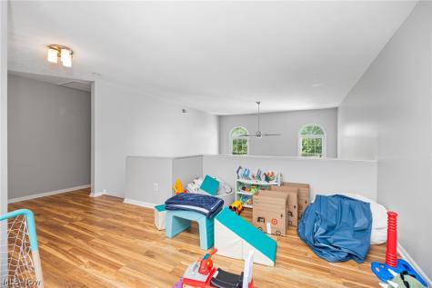 6604 Hidden Lake Trail Brecksville OH 44141