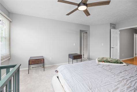 6604 Hidden Lake Trail Brecksville OH 44141