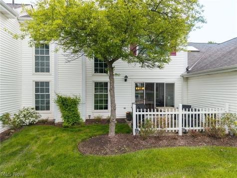 6604 Hidden Lake Trail Brecksville OH 44141