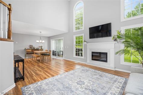 6604 Hidden Lake Trail Brecksville OH 44141