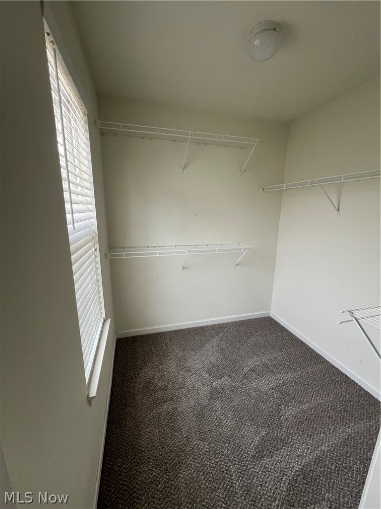 1308 Wellingshire Circle Cuyahoga Falls OH 44221
