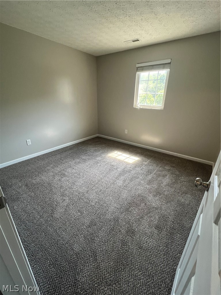 1308 Wellingshire Circle Cuyahoga Falls OH 44221