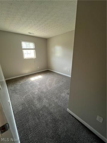 1308 Wellingshire Circle Cuyahoga Falls OH 44221