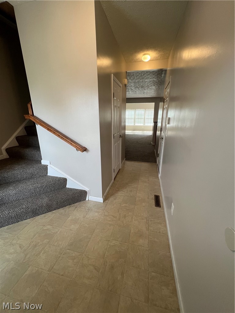 1308 Wellingshire Circle Cuyahoga Falls OH 44221
