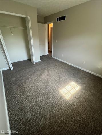 1308 Wellingshire Circle Cuyahoga Falls OH 44221