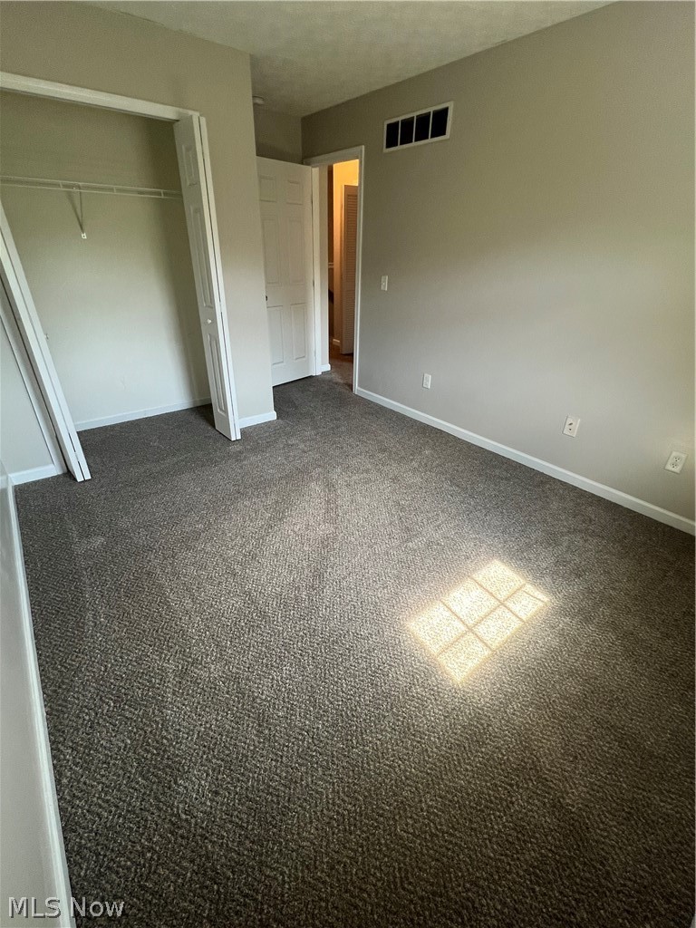 1308 Wellingshire Circle Cuyahoga Falls OH 44221