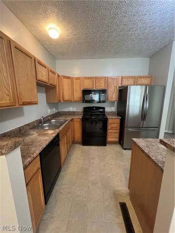 1308 Wellingshire Circle Cuyahoga Falls OH 44221