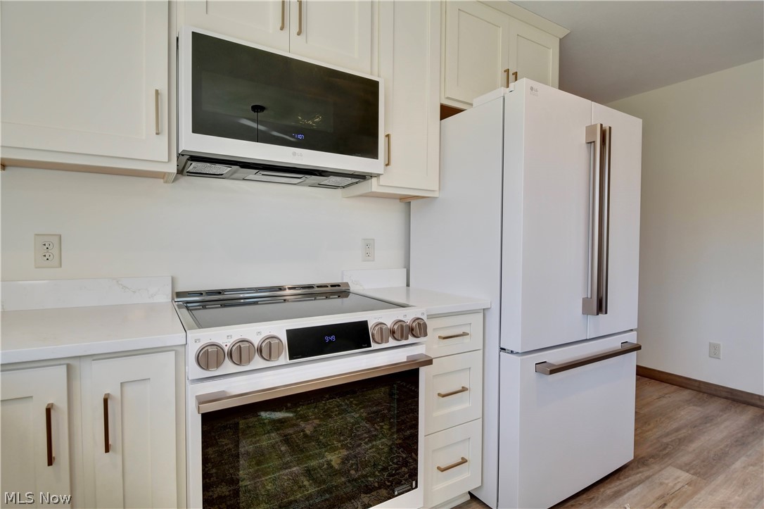 217 Pinehurst Drive Dover OH 44622