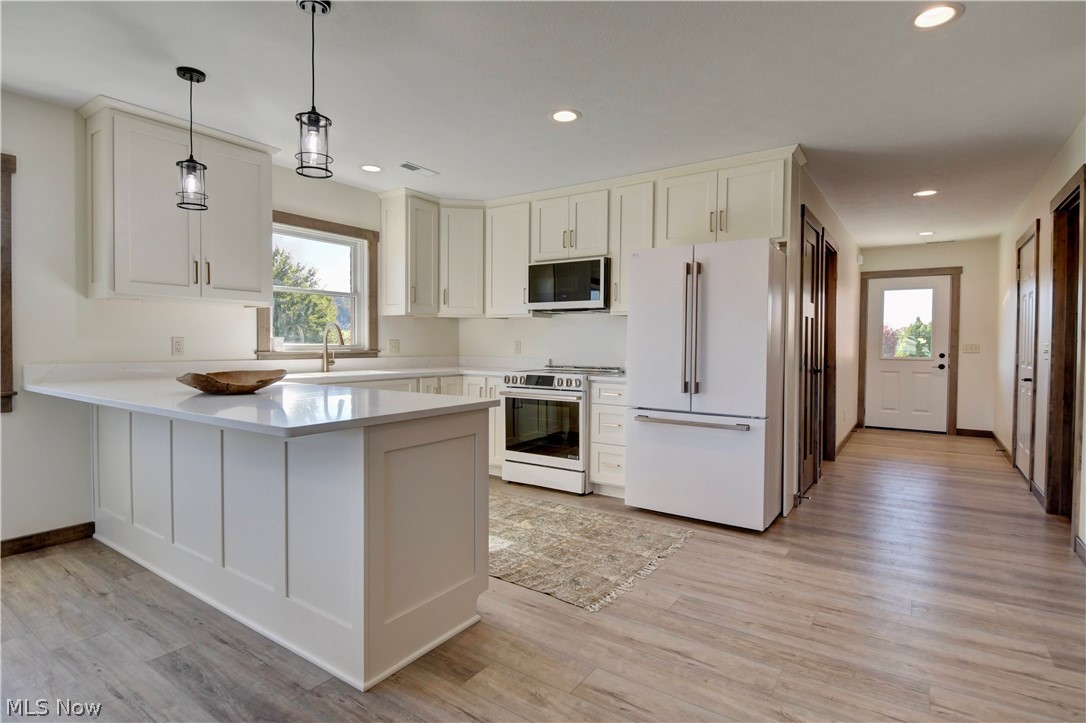 217 Pinehurst Drive Dover OH 44622