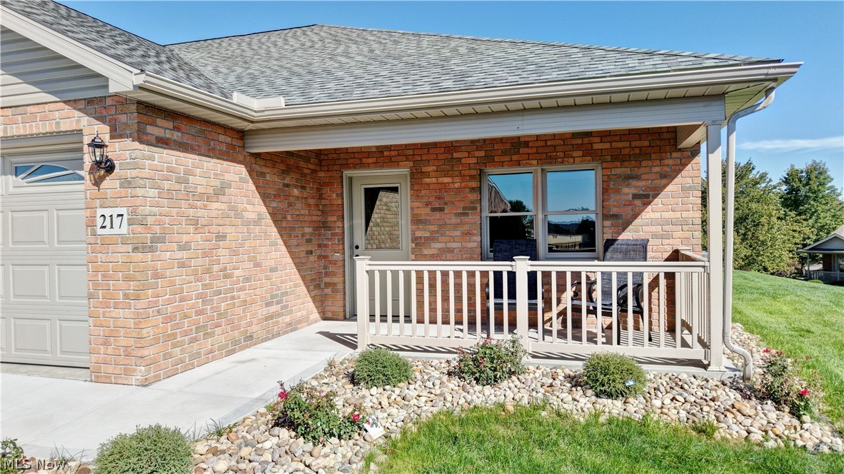 217 Pinehurst Drive Dover OH 44622